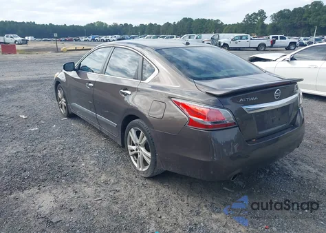 2015 Nissan Altima 3.5 Sl z USA, uszkodzony, nr VIN 1N4BL3AP4FC148212